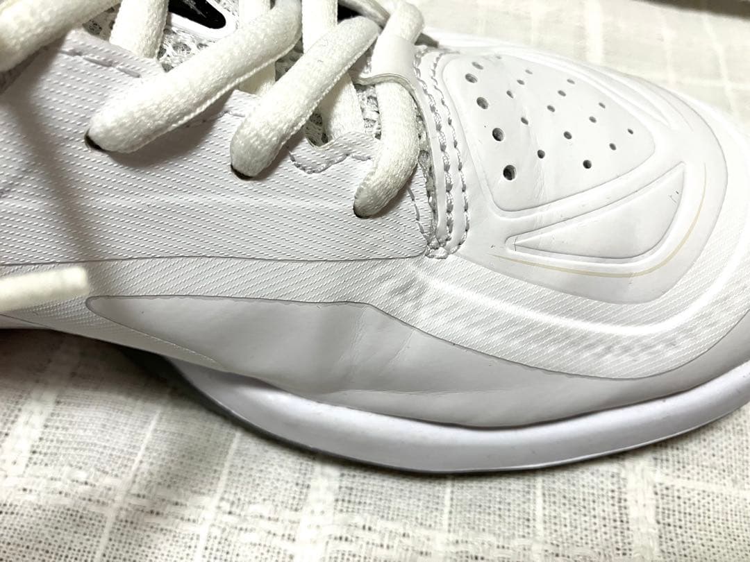 MIZUNO ウェーブファング2 24.0 バドミントンシューズ 使用回数極少