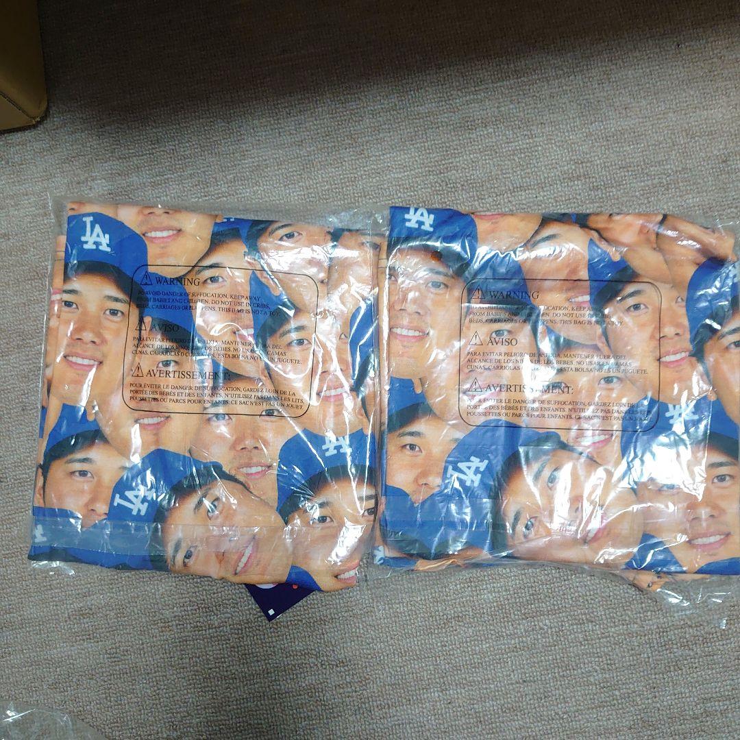 FOCO 大谷翔平 ドジャース Tシャツ XL 青 新品 未使用 顔だらけ 2枚