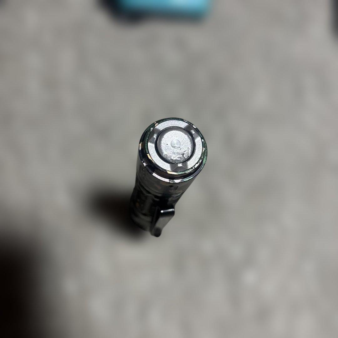 OLIGHT(オーライト)WARRIOR 3S 迷彩　カラビナリング