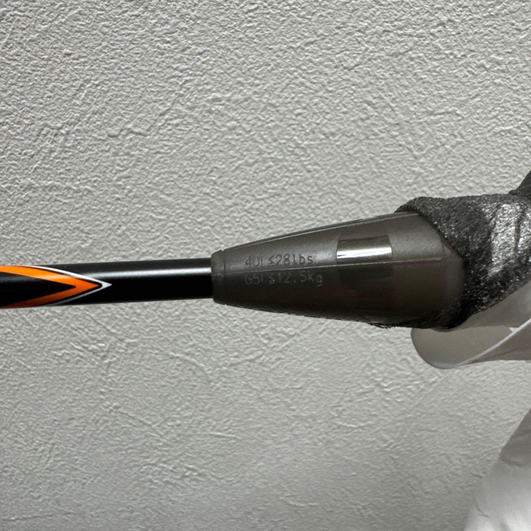 バドミントンラケット AuraSpeed 100X 4UG5 2本セット