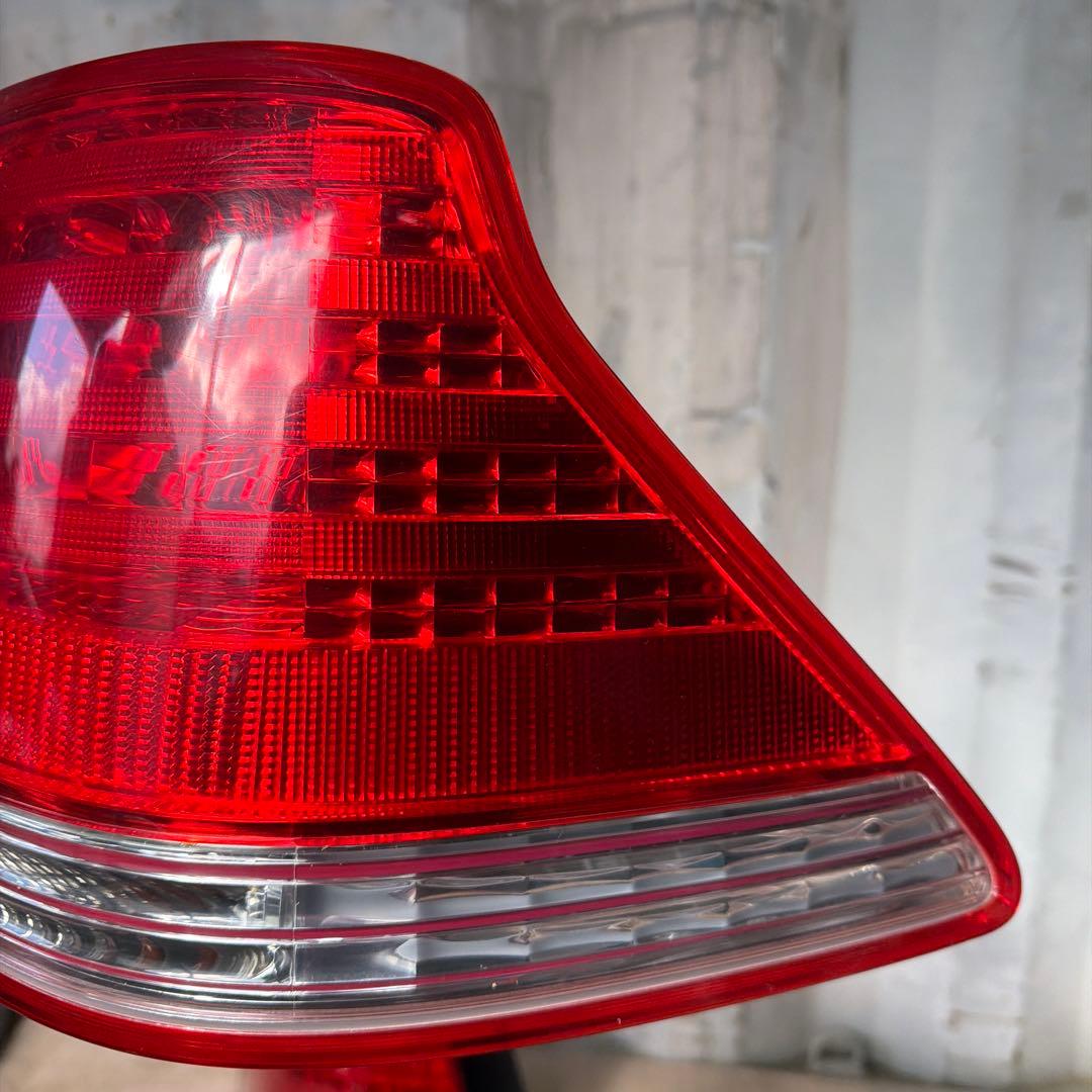 トヨタ純正 クラウン 18系 GRS182 テールランプ セット