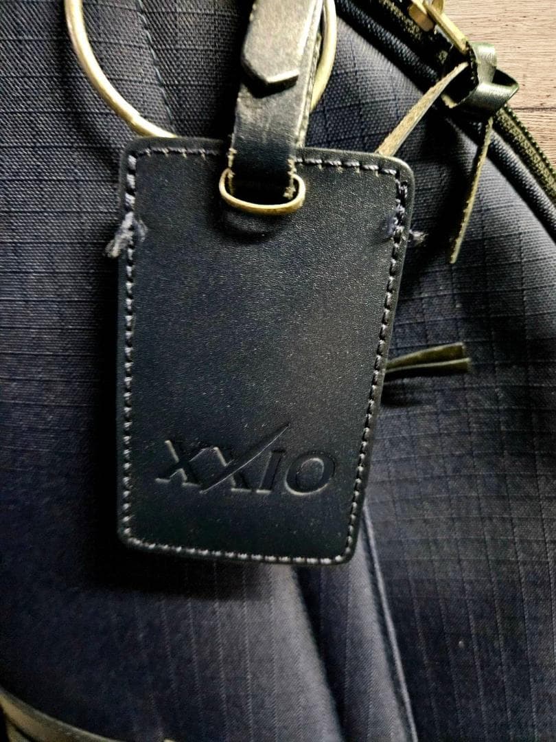 送料無料/美品XXIO ゴルフバッグ ネイビー