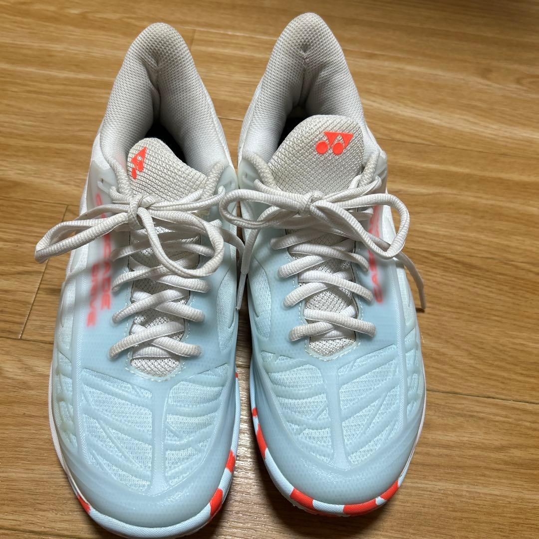【美品】YONEX パワークッション　カスケードドライブ　２４cm