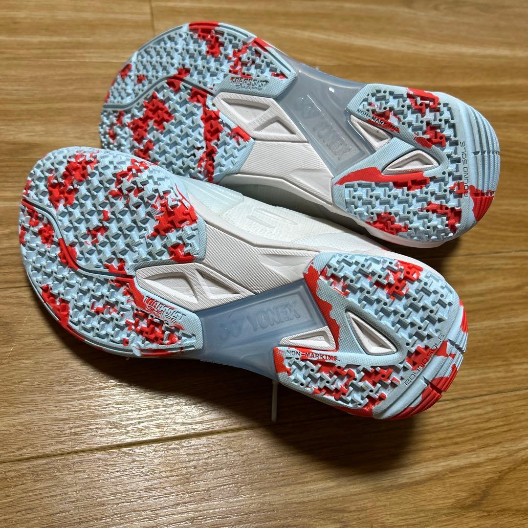 【美品】YONEX パワークッション　カスケードドライブ　２４cm