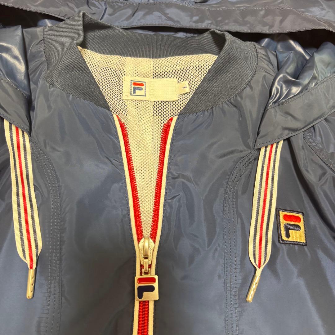 FILA フィラフード付きネイビージャケットLサイズ