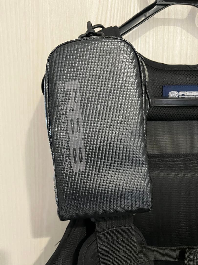 RBB ビッグベイトゲームベスト純正腰ベルト　付属品多数