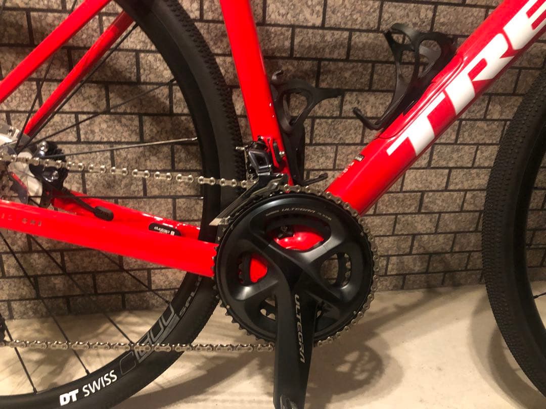 送料込TREK ドマーネSLRロードバイク 赤 DT SWISS ホイール