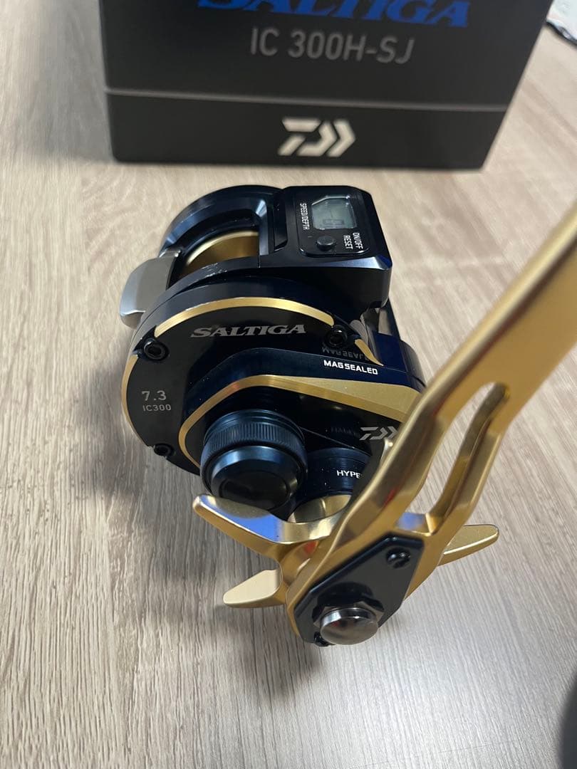 DAIWA 21 SALTIGA IC 300H-SJ ベイトリール
