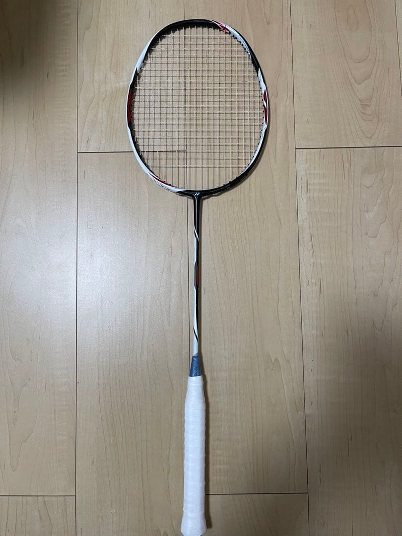 (トマト)YONEX バドミントンラケットDUORA Z-STRIKE