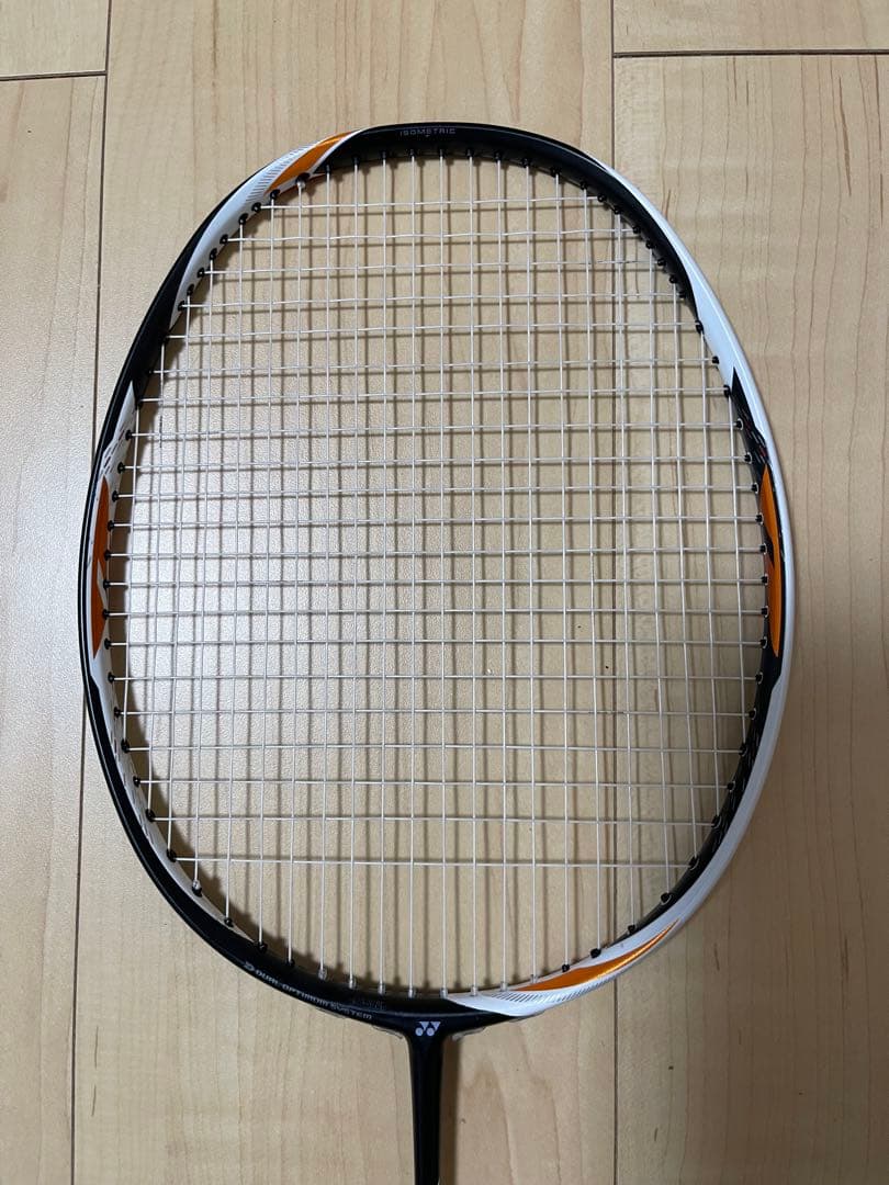 (トマト)YONEX バドミントンラケットDUORA Z-STRIKE