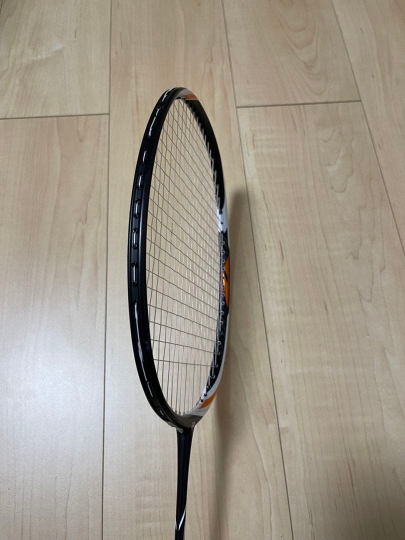 (トマト)YONEX バドミントンラケットDUORA Z-STRIKE