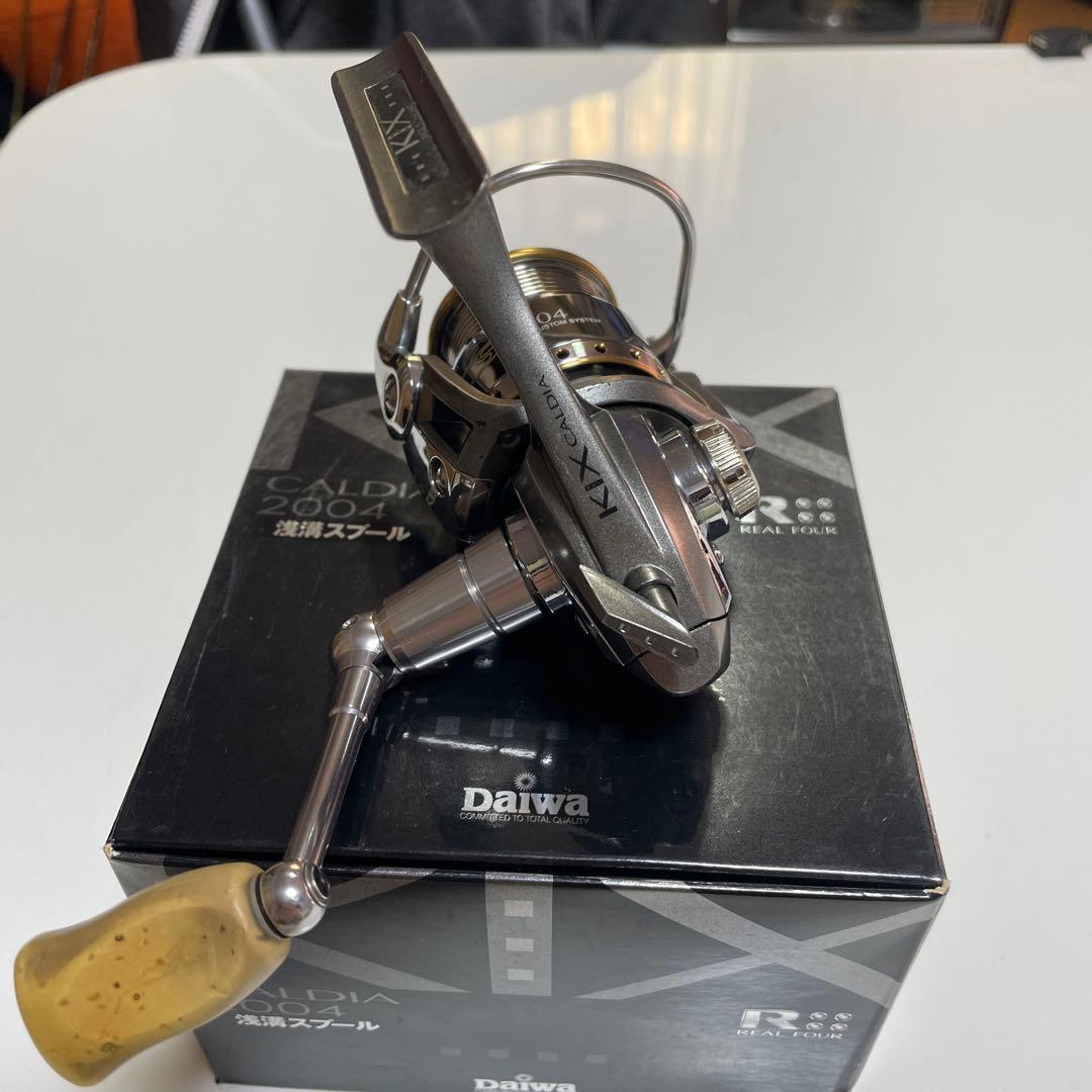 Daiwa CALDIA KIX2004 スピニングリール カスタムスプール付き