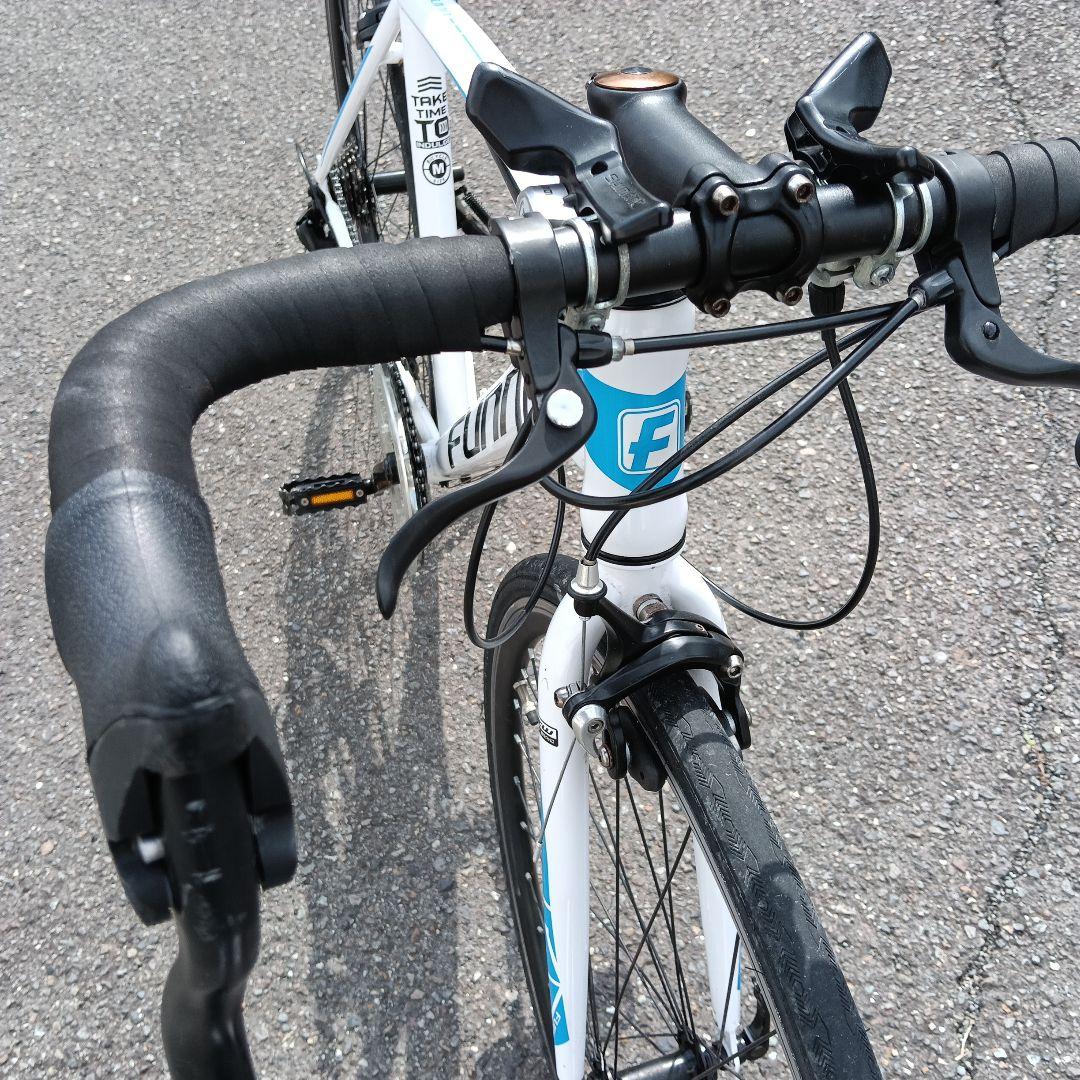 ロードバイク　自転車　クロスバイク