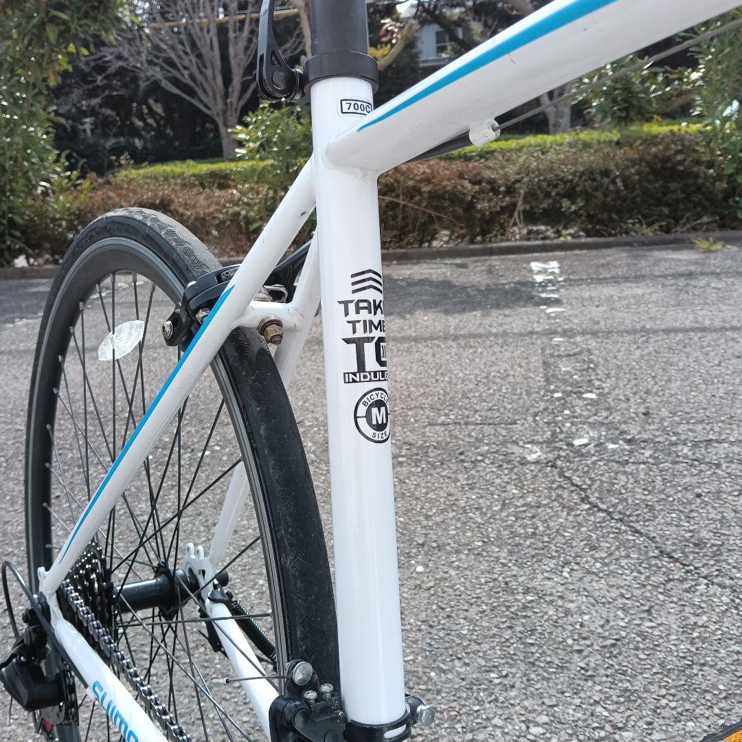 ロードバイク　自転車　クロスバイク
