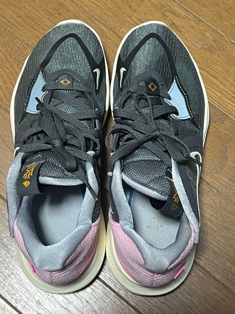 nike カイリー kyrie low 5 バスケットボールシューズ　26cm