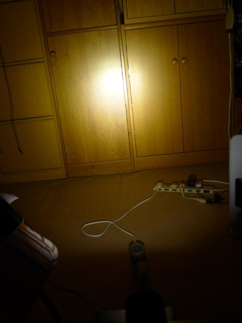 Convoy M3 3000Kモデル+keeppower製充電器+電池2本