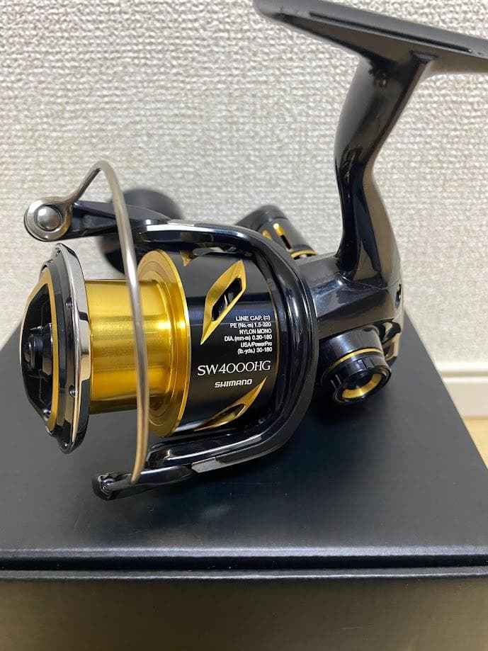 美品 20 ステラSW 4000HG 替えスプール付き シマノ