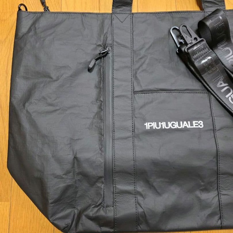 新品 1PIU1UGUALE3 ウノピゥウノウグァーレトレ ショルダーバッグ L