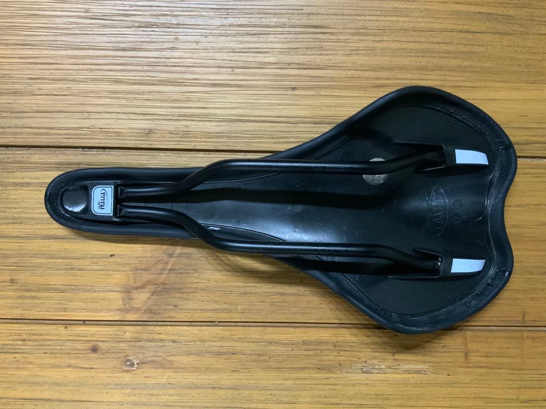 【美品】Selle Italia SLR De Rosa マンガネーゼレール