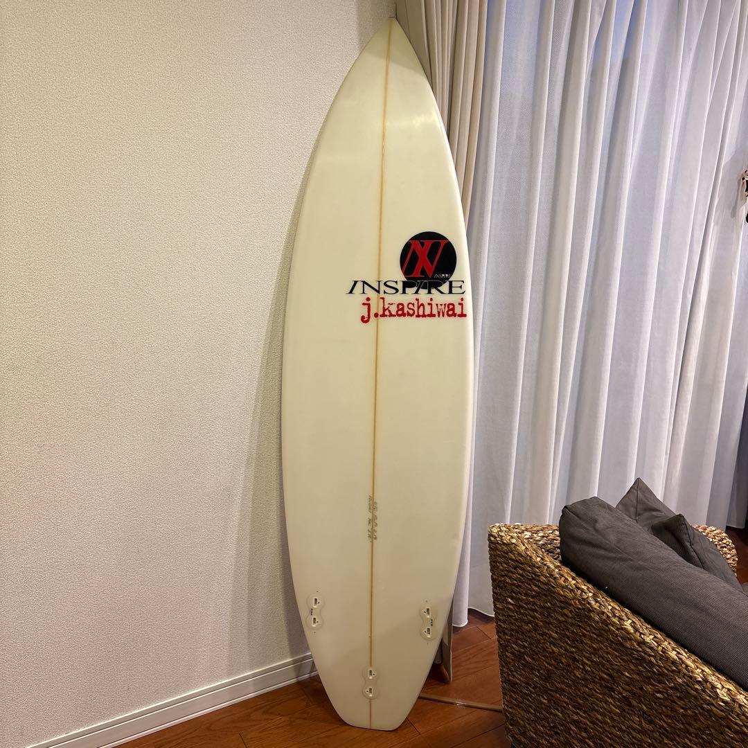 INSPIREサーフボード　j.kashiwaiシェイプ　5’10