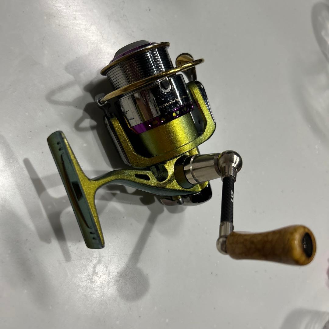 DAIWA スピニングリール メガバスTD-ito 2506C