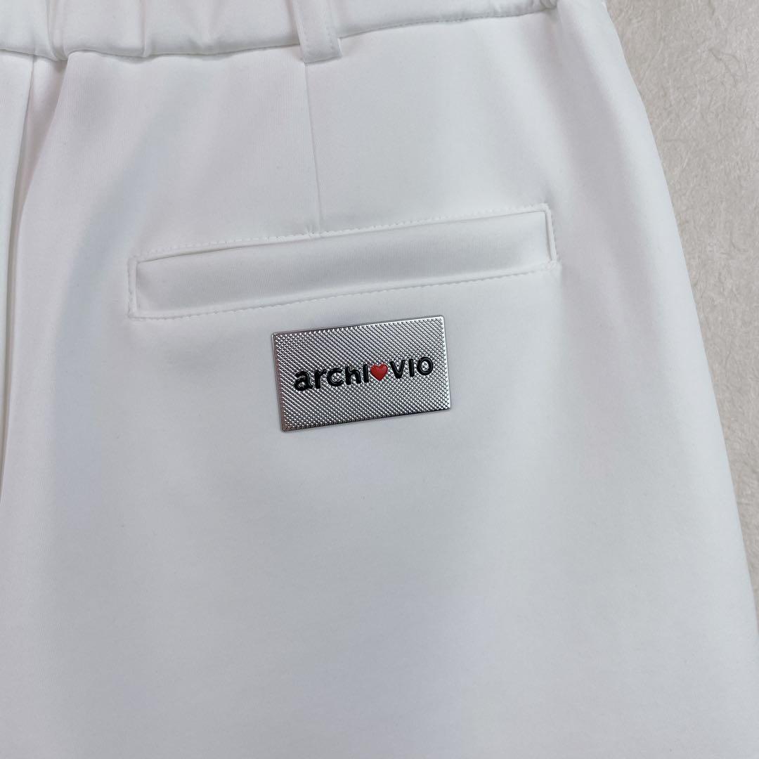 ２４ｓｓ【新品未使用 アルチビオ】ウエストロゴポイントショートパンツ36号