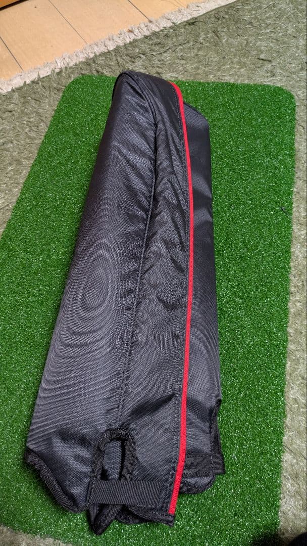 新品同様 タイトリスト Titleist スタンドキャディバッグ 黒/赤