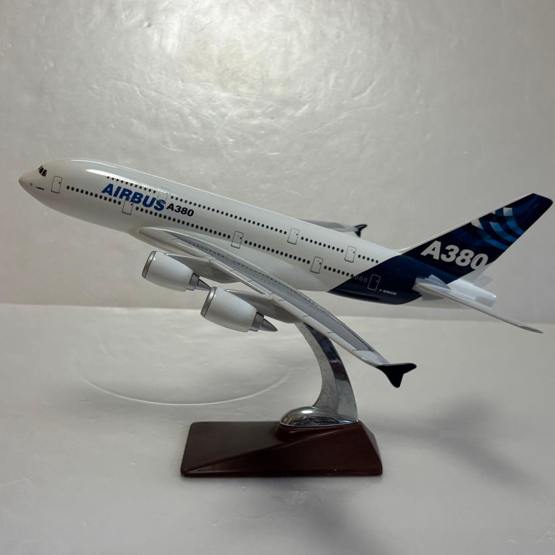 レア！1/200 AIRBUSエアバスA380 F-WWOW
