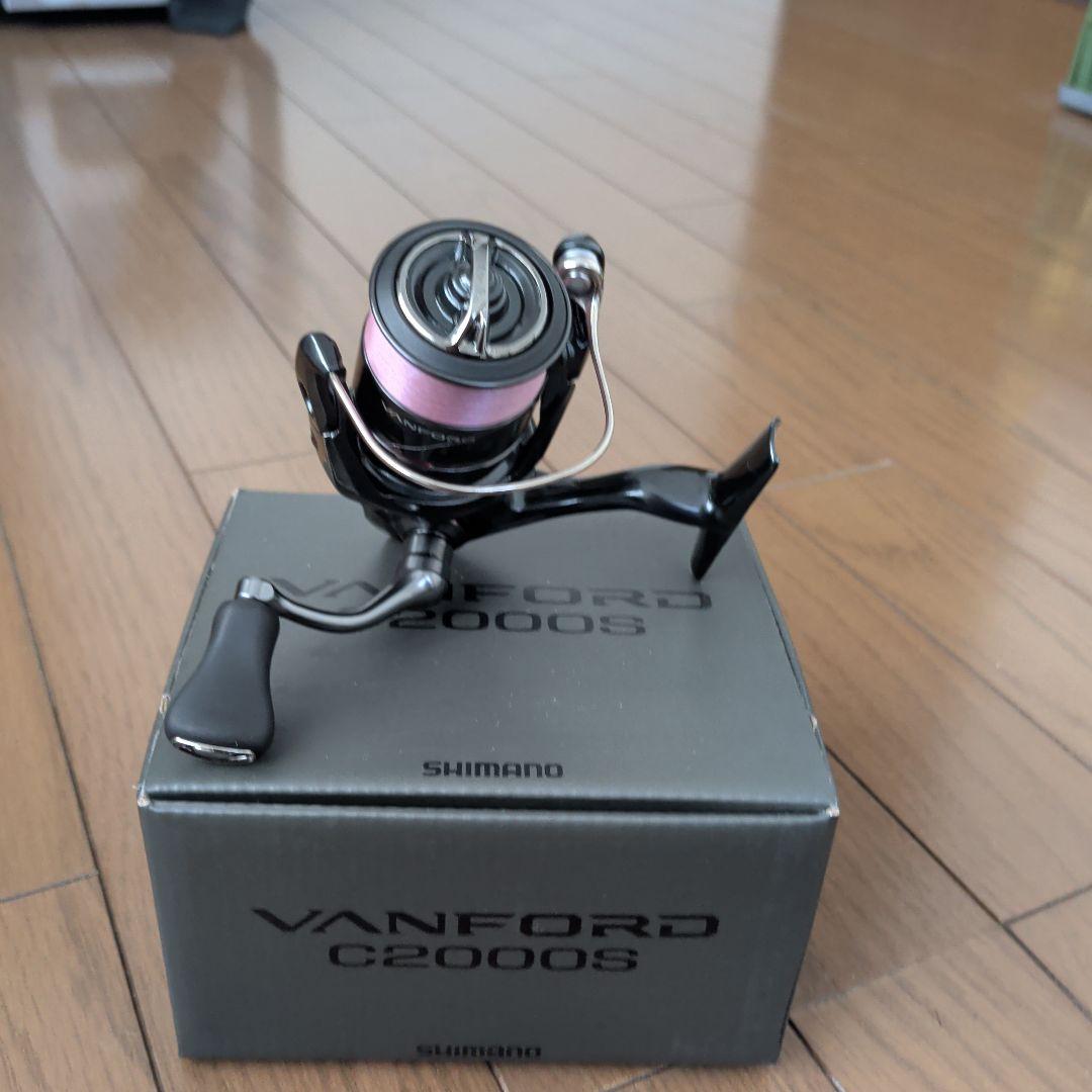 SHIMANO 24VANFORD C2000S スピニングリール