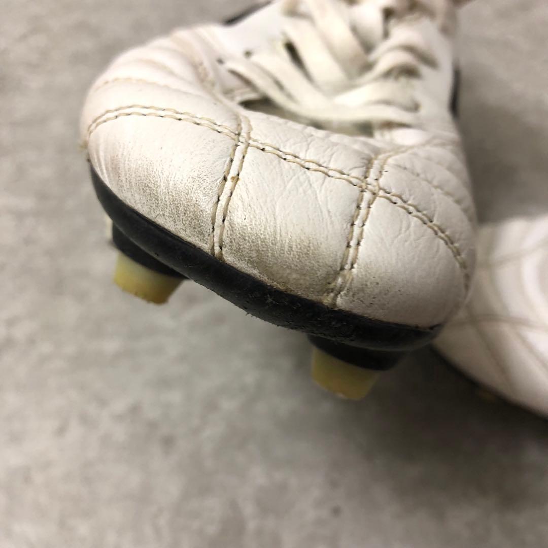 ミズノ　モレリアネオ 2 取り替え式 サッカースパイク 27.5cm
