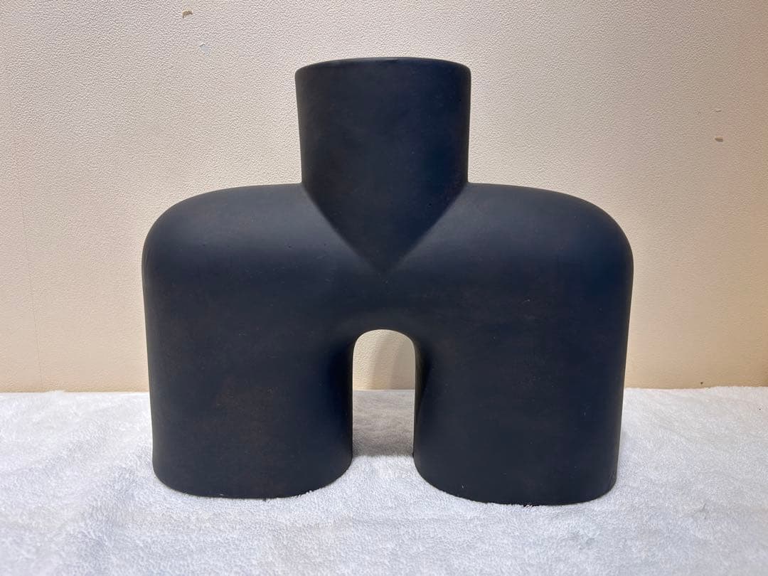 N*様 241　101コペンハーゲン　Cobra Uno Medio　花瓶　展示