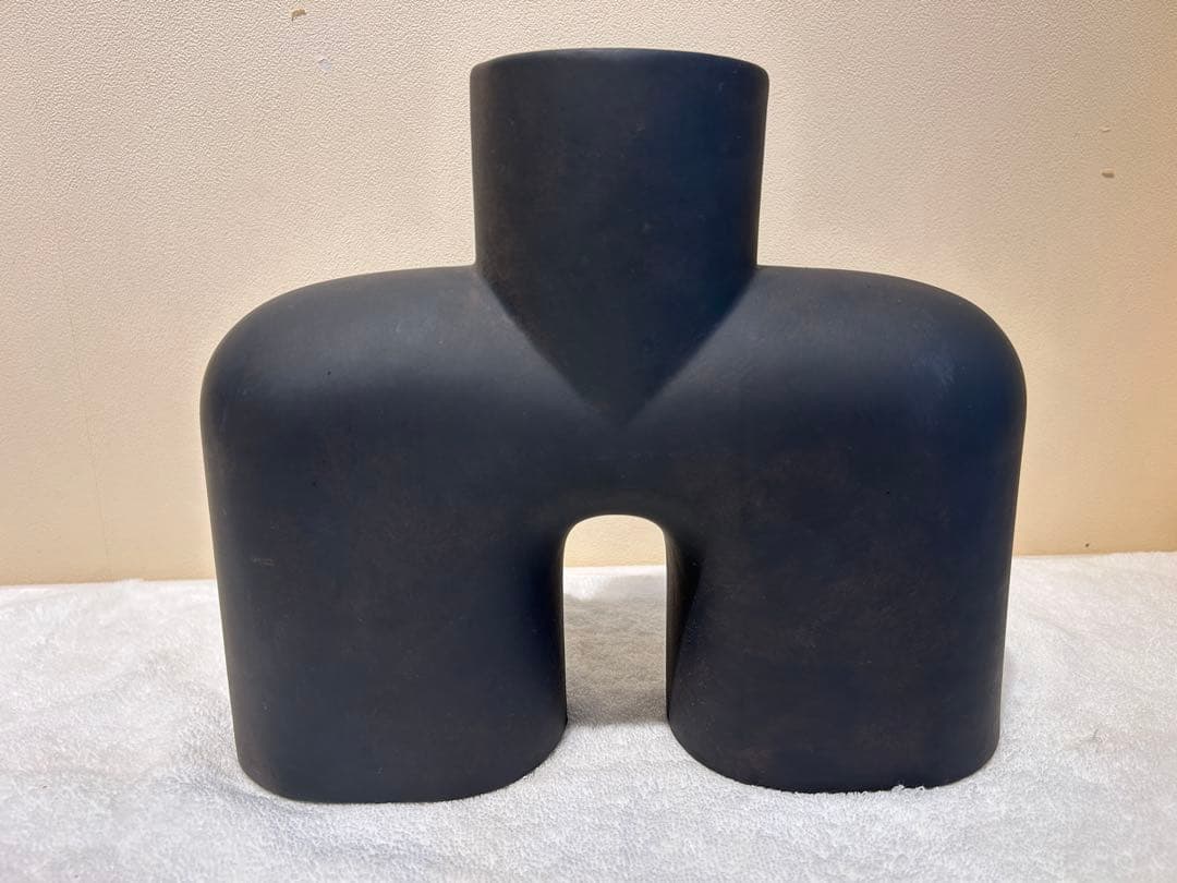 N*様 241　101コペンハーゲン　Cobra Uno Medio　花瓶　展示