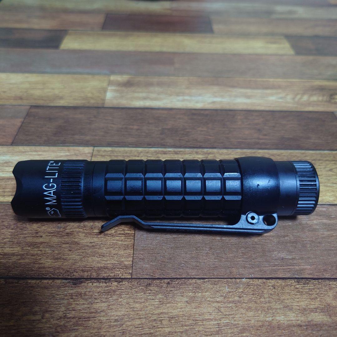 ライト・ランタン MAG-LITE LED SG2LRA6