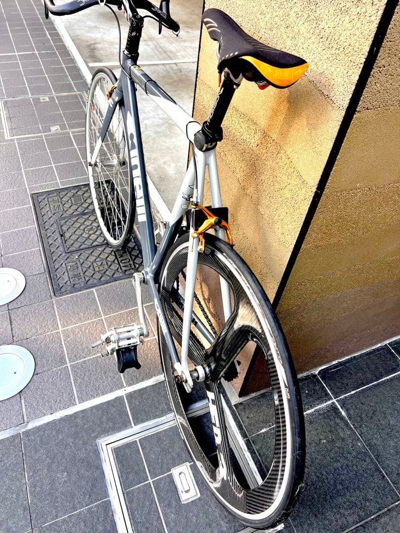 チネリ　シングルスピードピストバイク グレー