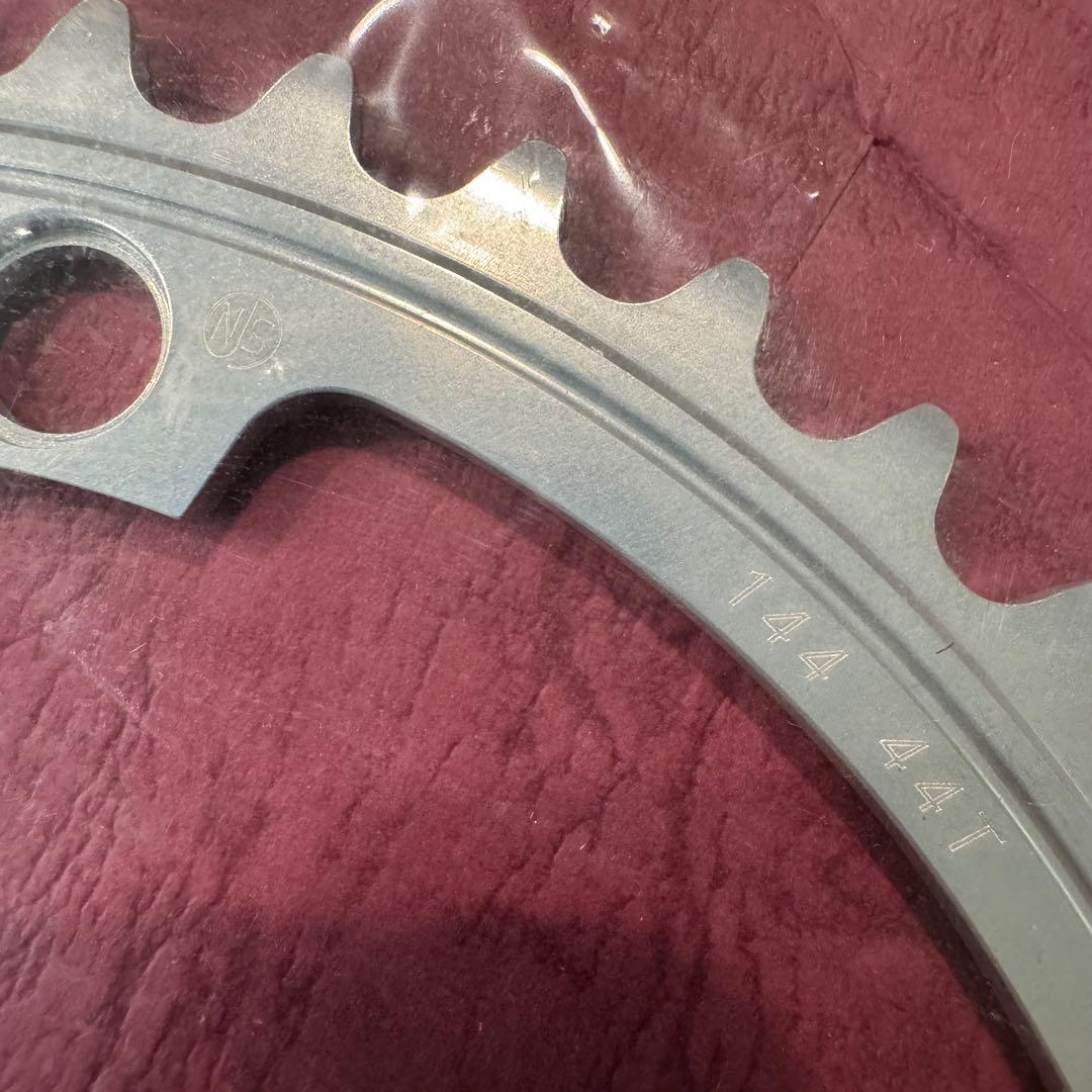Sugino 75 チェーンリング SSG 144 44T njs