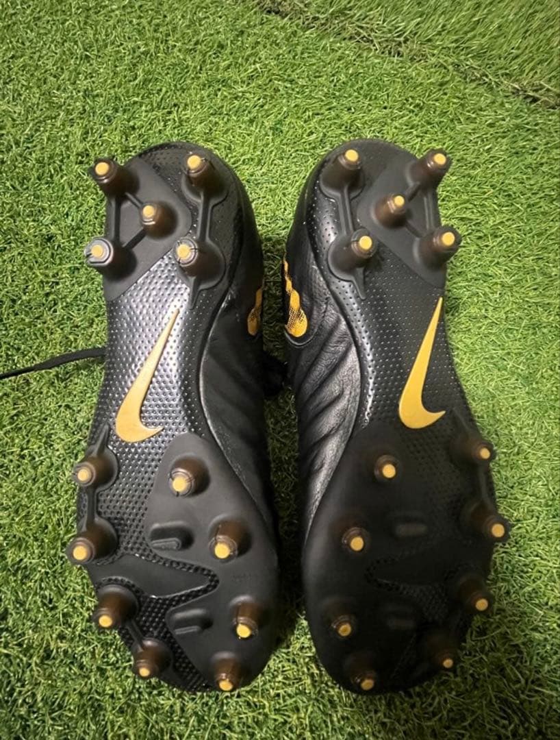 Nike ティエンポレジェンド7HG 26cm
