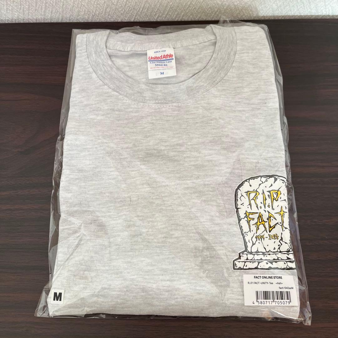FACT / Tシャツ　Mサイズ + ロゴ アクリルキーリング