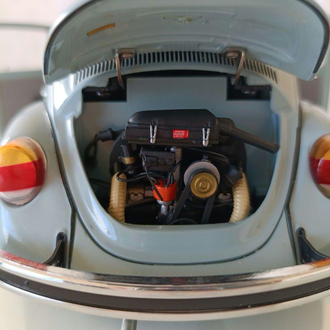 シュコー製　フォルクスワーゲン　ケーファー 1/18