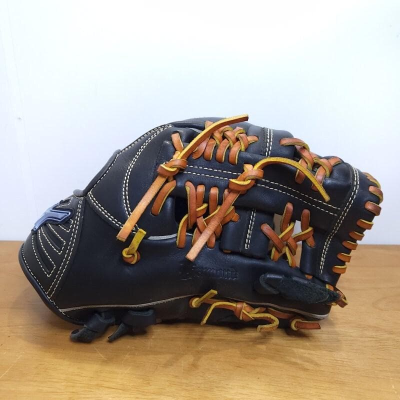 ミズノ 村田修一モデル ダイアモンドアビリティー 美品 内野用 軟式グローブ