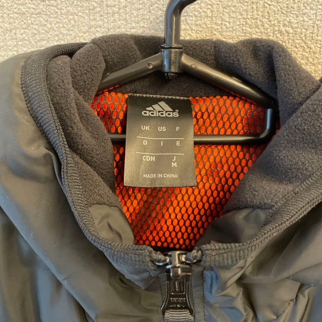 アディダスウィンドブレーカー上下(M size)