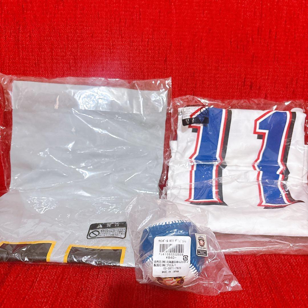 未使用 ダルビッシュ有 プレイヤーズTシャツ サインボール M ファイターズ