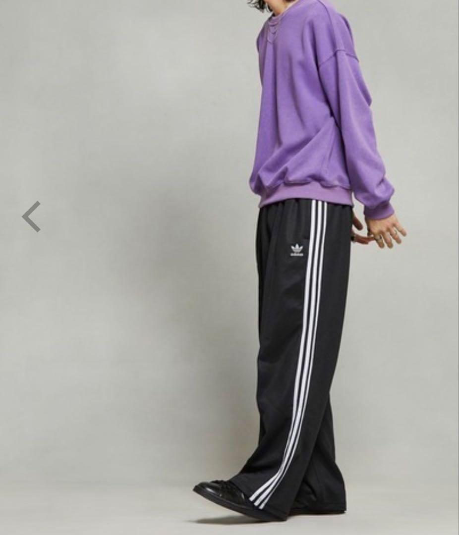 adidas originals黒スウェットパンツ　バギーフィット
