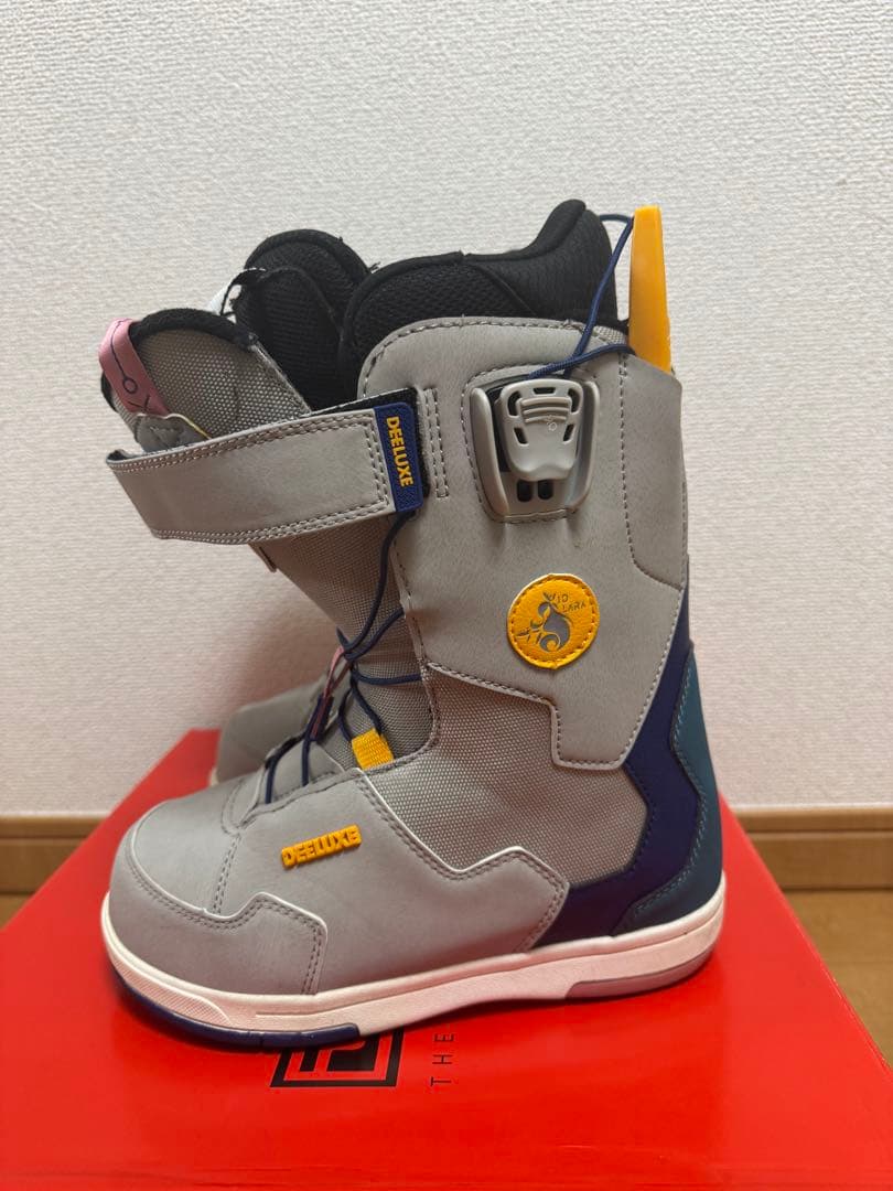 美品 DEELUXE ID LARA 23cm ディーラックス　ララ