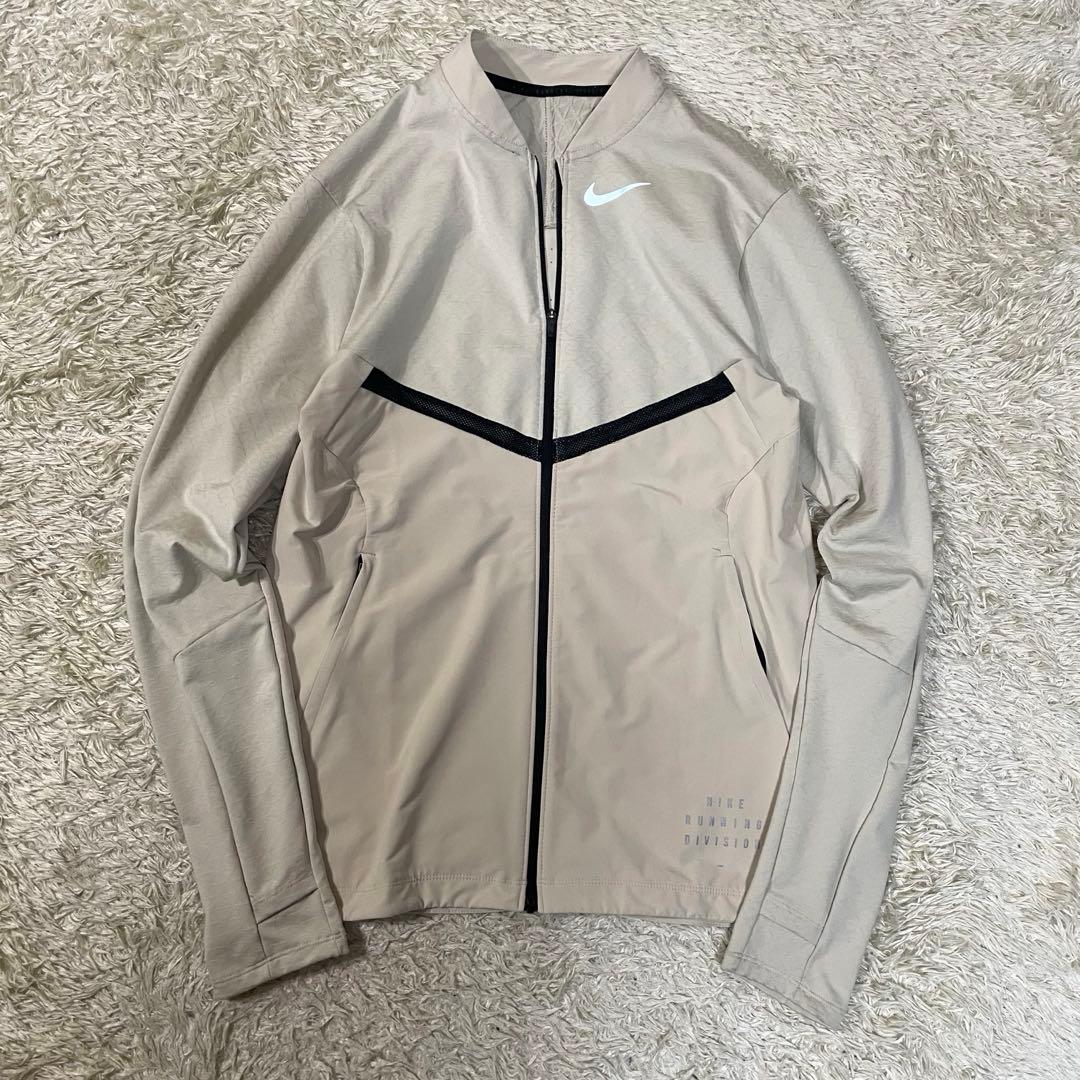 粋！NIKE Dri-FIT/RUNNINGDIVISION トラックジャケット