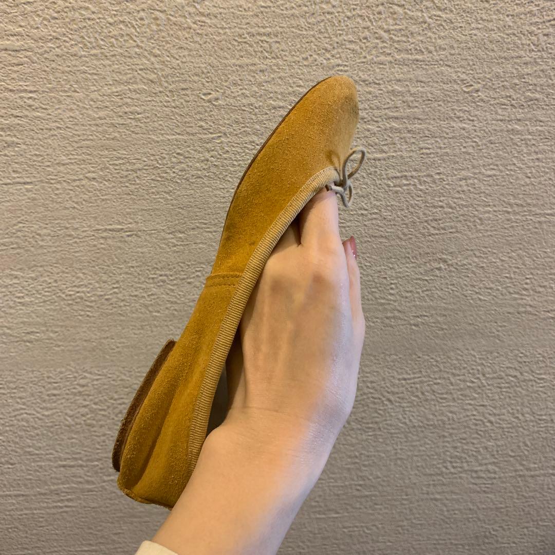 E. Porselli イエロー スエード バレエシューズ
