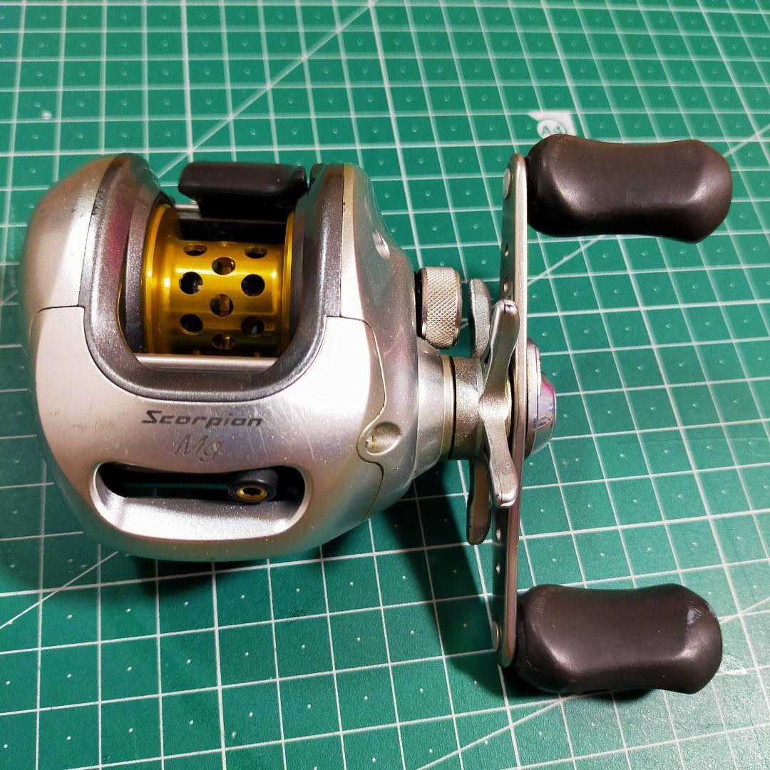 リール SHIMANO Scorpion Mg 1001
