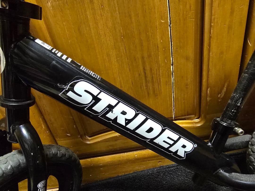 ストライダー　スポーツ　12インチ　ブラック　日本正規品 プロテクターセット