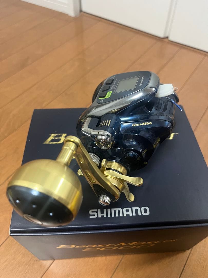 SHIMANO BeastMaster 2000 電動リール