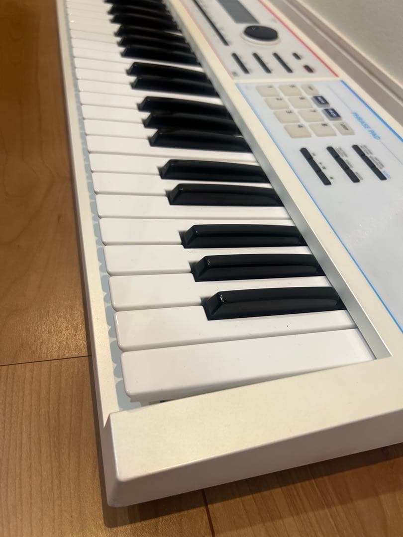 Roland JUNO-DS61 (付属品あり) ※要備考欄