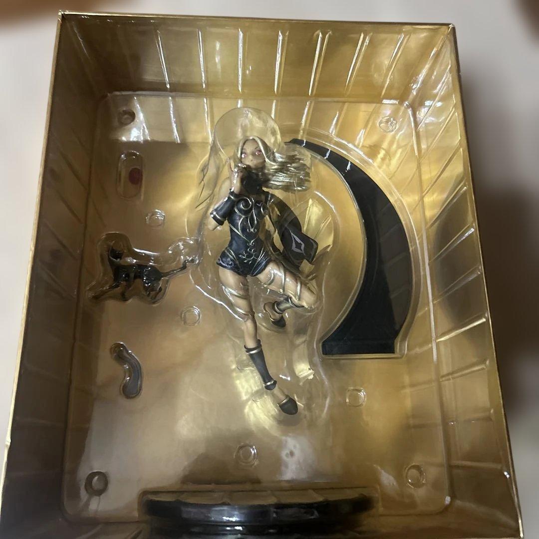 Hdge グラビティ　キトゥン　フィギュア　美品